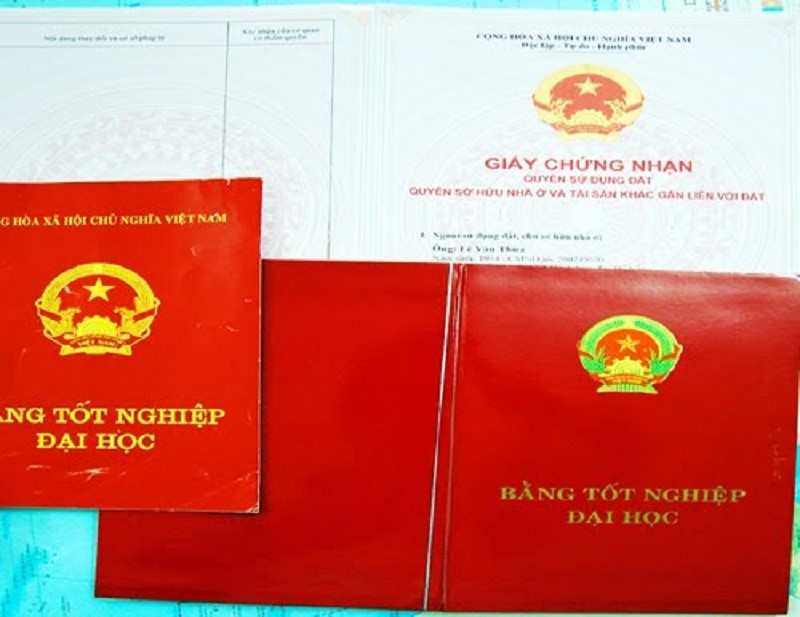 Những điều cần quan tâm khi làm bằng đại học cao đẳng Lạc Hồng có hồ sơ gốc