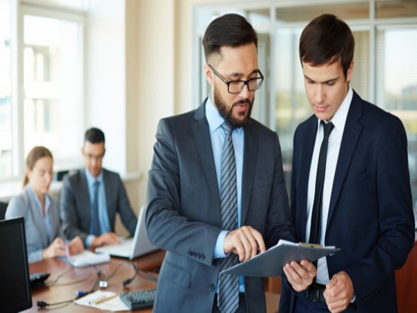 Làm Bằng Đại Học Ngoại Thương Chuẩn Mẫu Phôi 2024