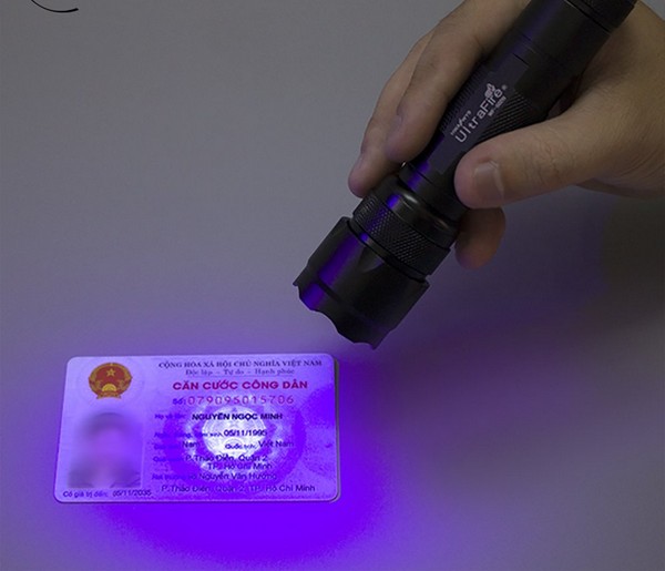 Sử dụng thiết bị kiểm tra